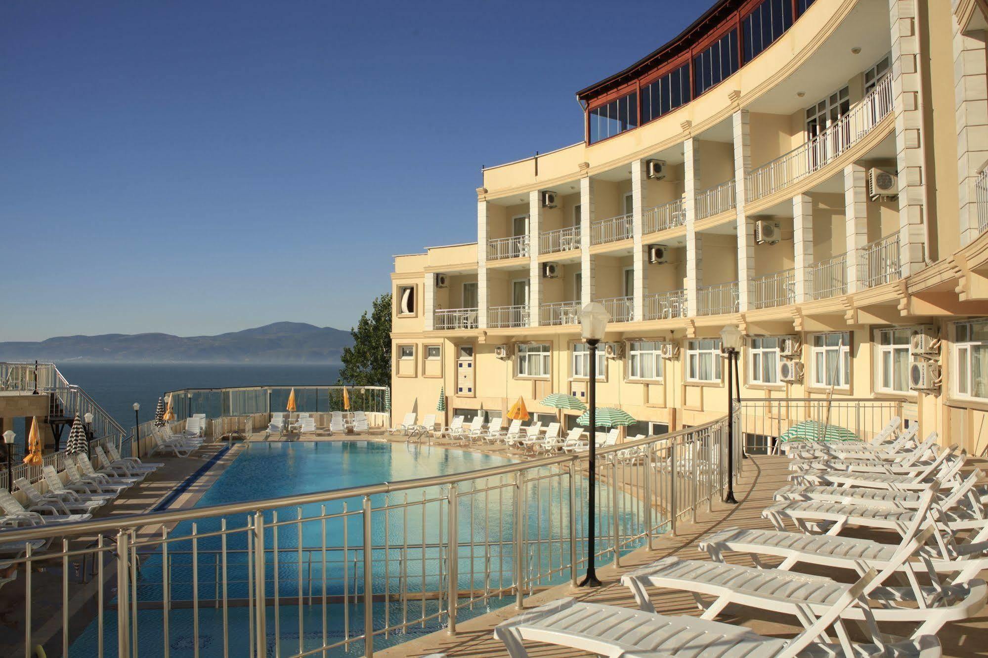 Dogalya Hotel Mudanya Exteriör bild